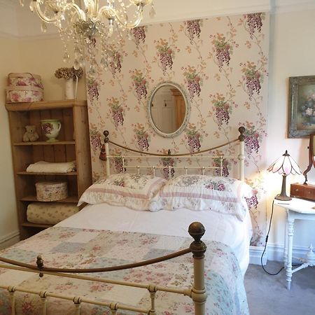 קארדיף Private Room Near Roath Lake/Park מראה חיצוני תמונה